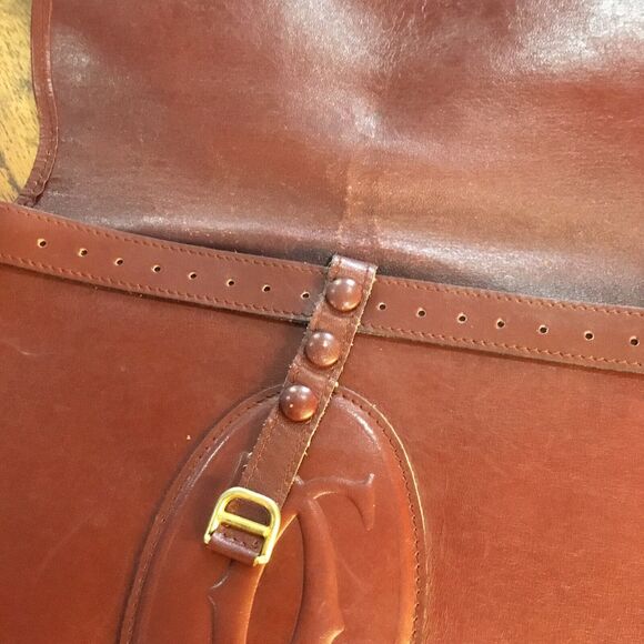 MustDe Cartier Classic Luxury Burgundy Leather Crossbody Bag Good Used Condition - Picture 12 of 16
